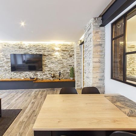 Appartement Luxueux Au Coeur De La Doutre Angers Luaran gambar