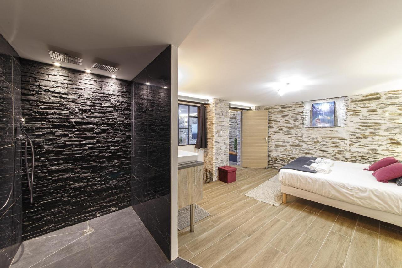 Appartement Luxueux Au Coeur De La Doutre Angers Luaran gambar