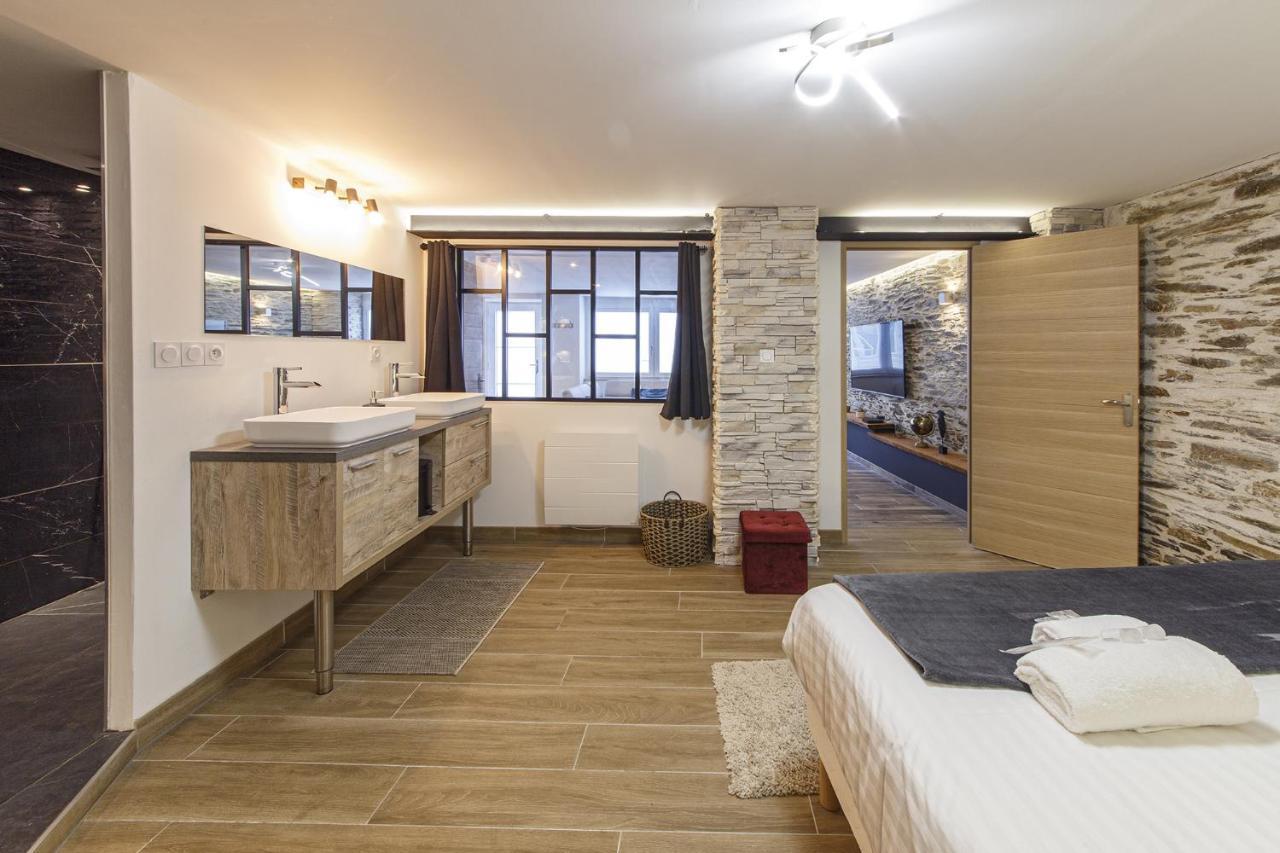 Appartement Luxueux Au Coeur De La Doutre Angers Luaran gambar