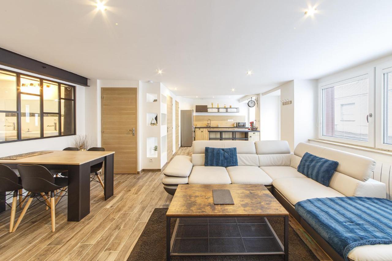 Appartement Luxueux Au Coeur De La Doutre Angers Luaran gambar