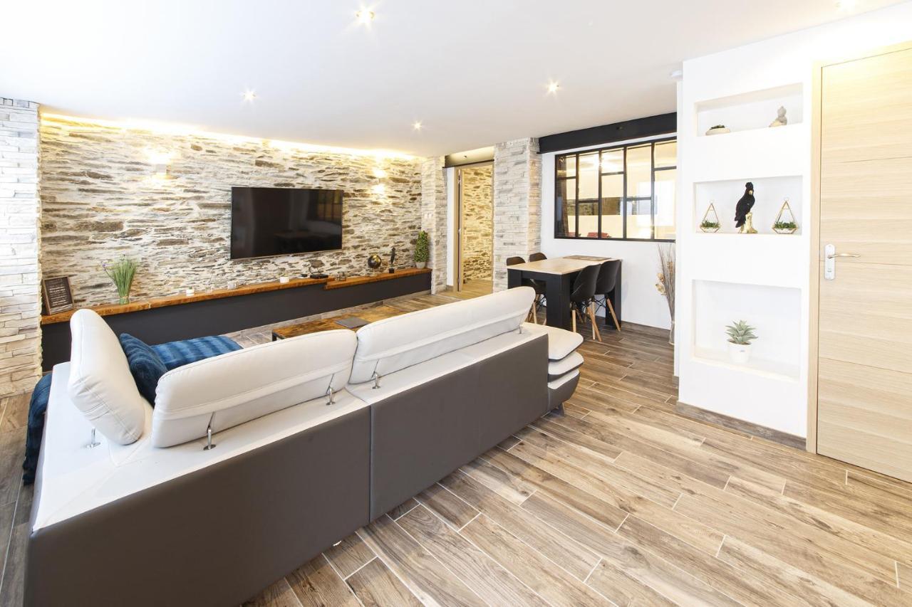 Appartement Luxueux Au Coeur De La Doutre Angers Luaran gambar